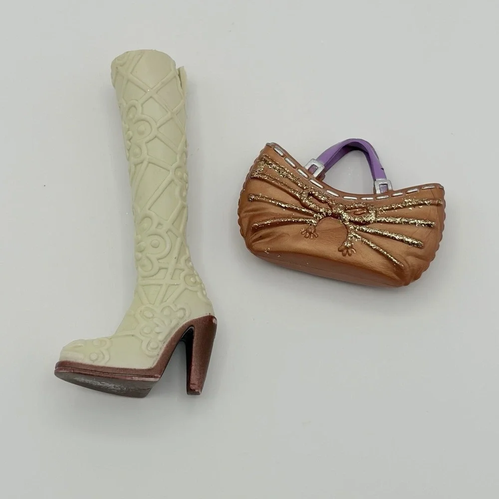 My Scene‎ 2005 Vintage Bling Bling Madison Doll Purse And Shoe Replacement Only